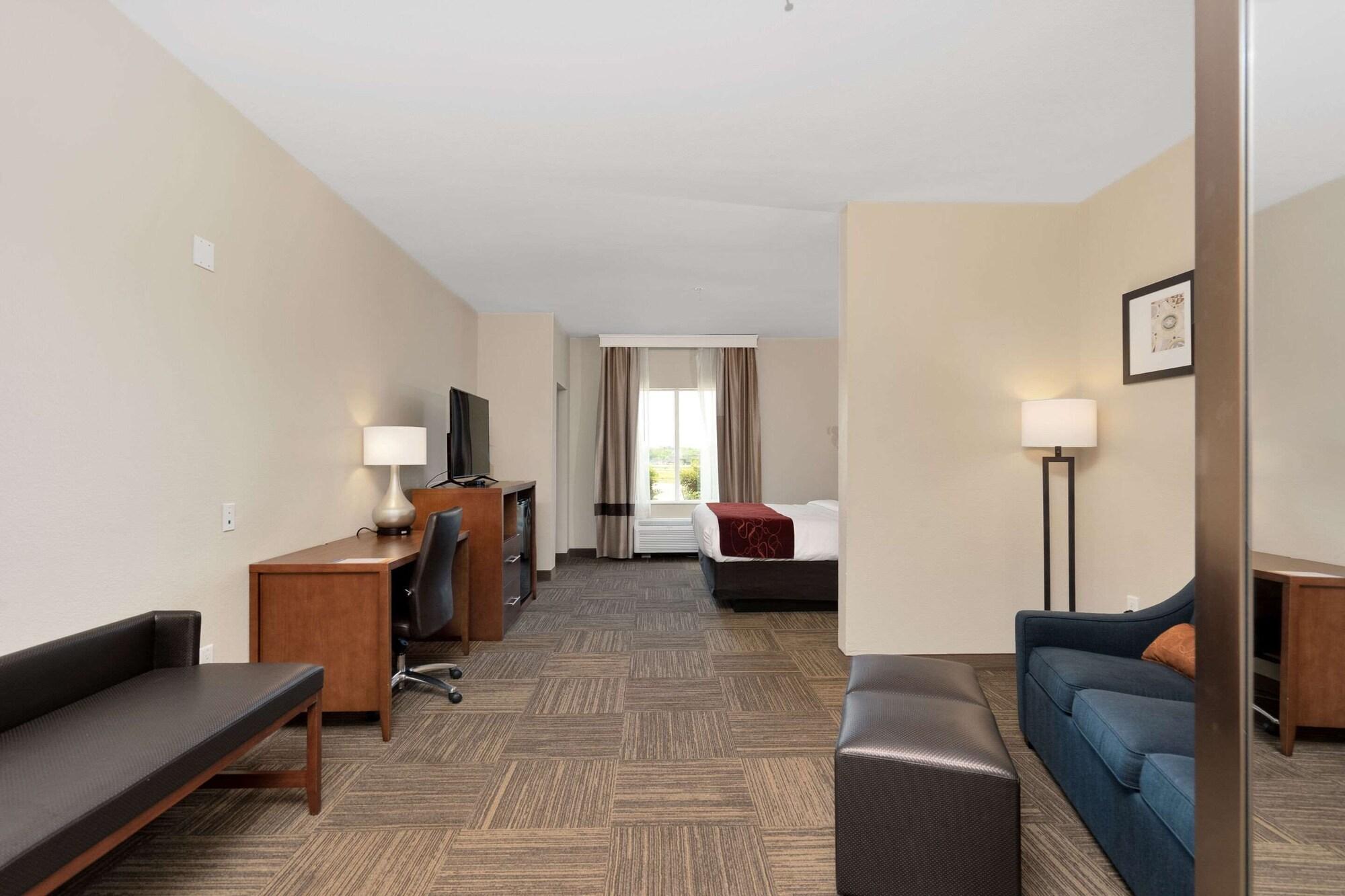 Comfort Suites University Абилин Экстерьер фото