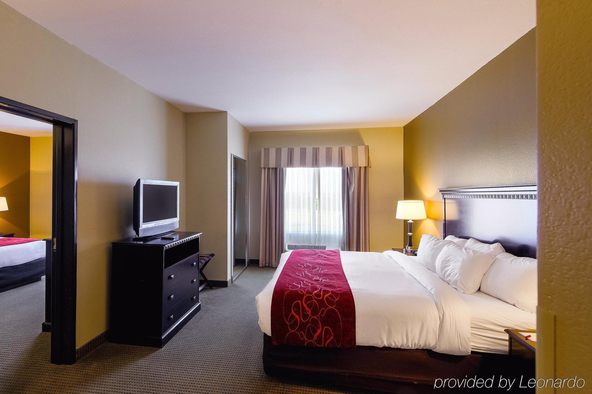 Comfort Suites University Абилин Экстерьер фото