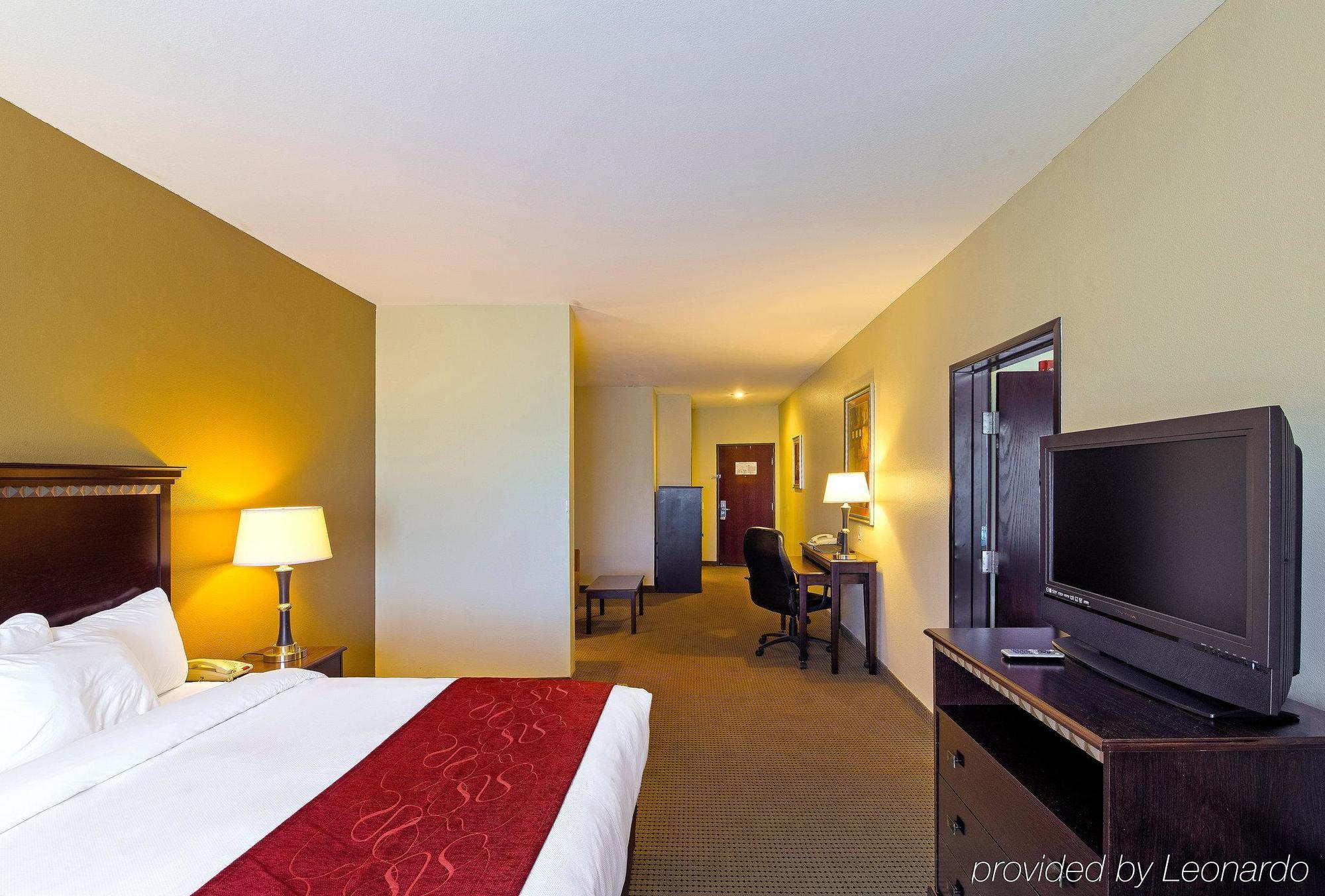 Comfort Suites University Абилин Экстерьер фото